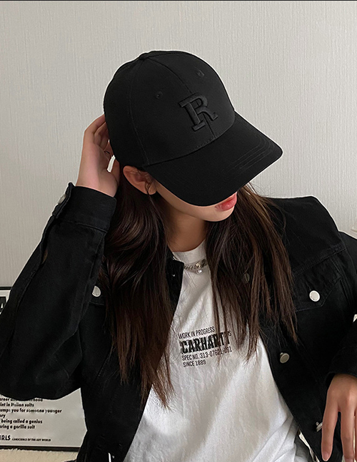 Fashion Black - Baseball Cap Fabric R Label Baseball Cap