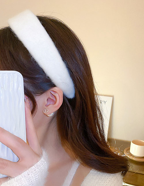 Fashion Headband - White Plush Wide Brim Headband