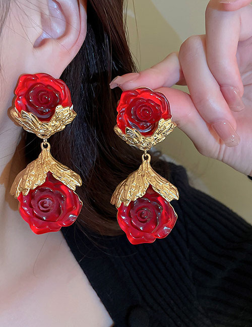 Fashion Bracelet - Red Flowers Crinkled Strawberry Blossom Bracelet