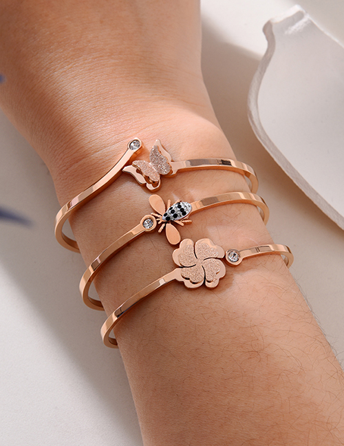 Fashion Rose Gold Butterfly Cuff Bracelet In Titanium Steel With Zirconia Sequins