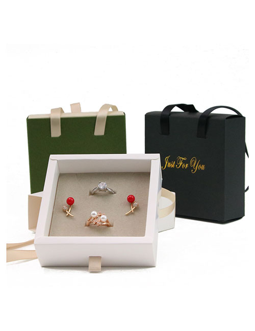 Fashion White Paper Pull-out Portable Packaging Box