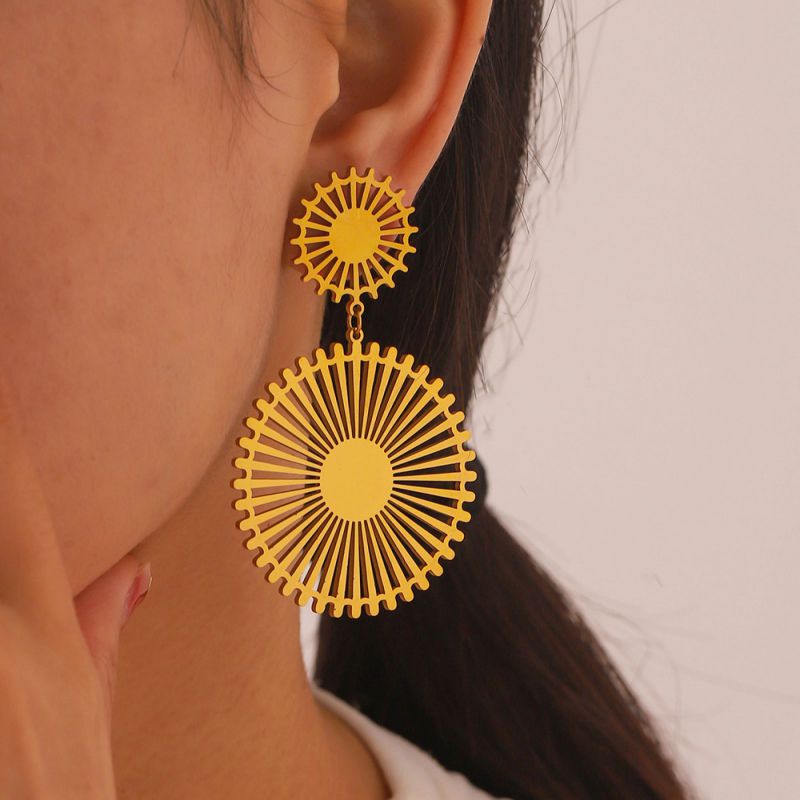 Fashion Gold Stainless Steel Circle Earrings 