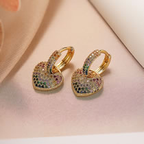 Fashion Love Gold-plated Copper Inlaid Zirconium Love Earrings